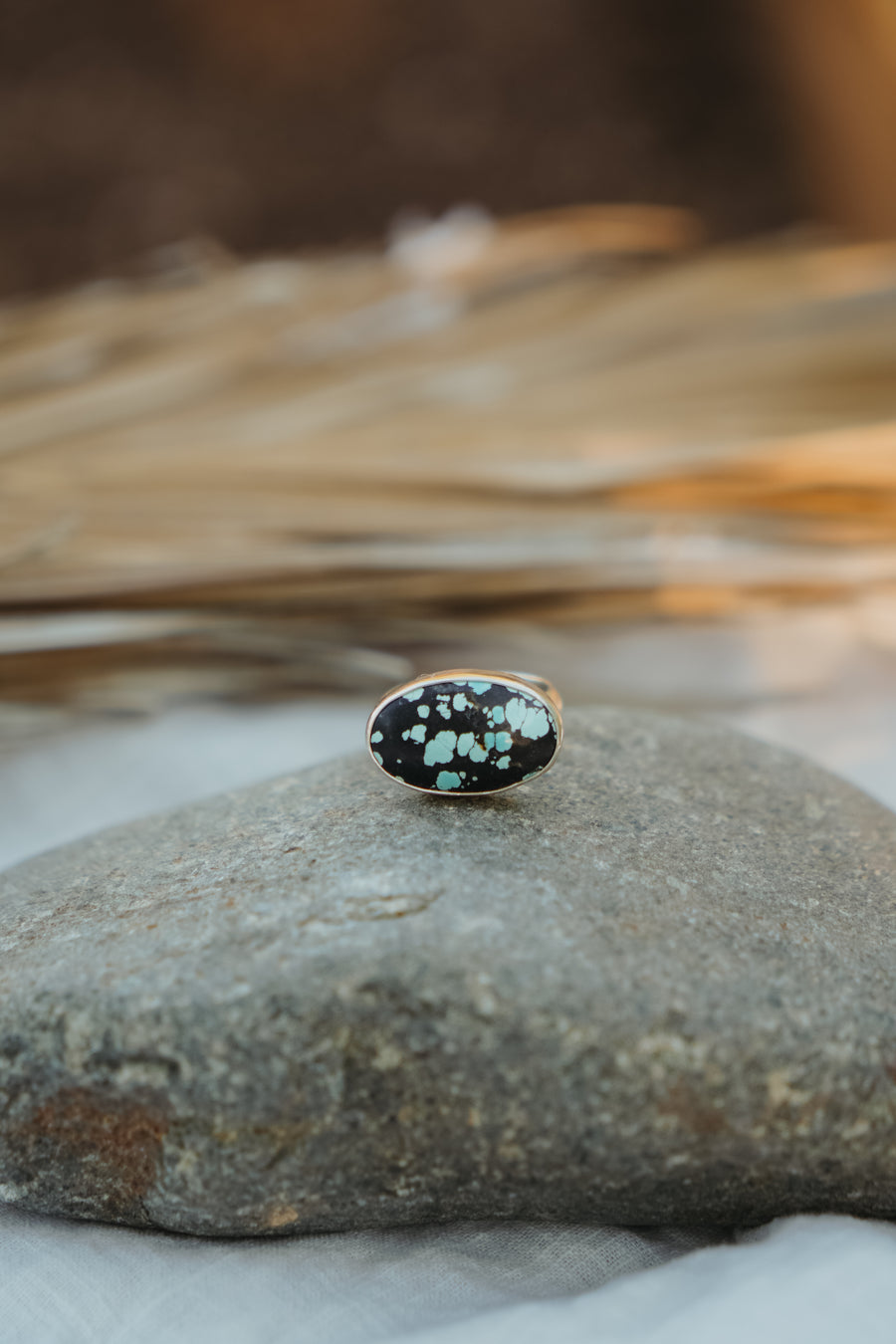 Horizontal Ring in Hubei Turquoise (Size 9.25)