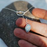 The Dainty Lariat in Boulder Opal Doublet