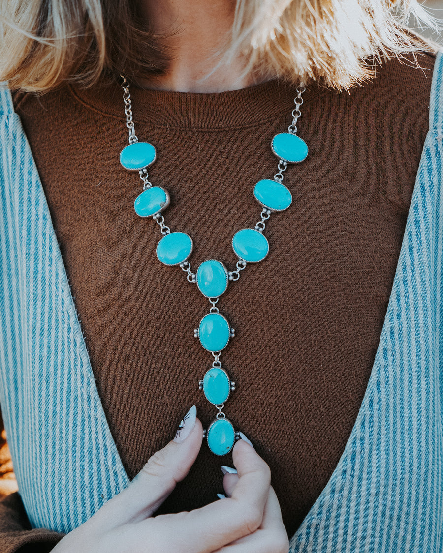 Statement Necklace in Campitos Turquoise