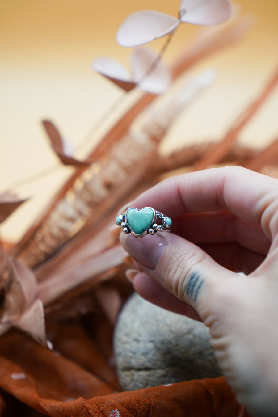 The Turquoise Lover's Ring in Campitos & Carico Lake Turquoise (Size 9)