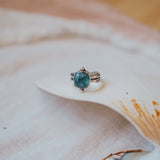 Dollop Ring in Sky Blue Kyanite (Size 7)