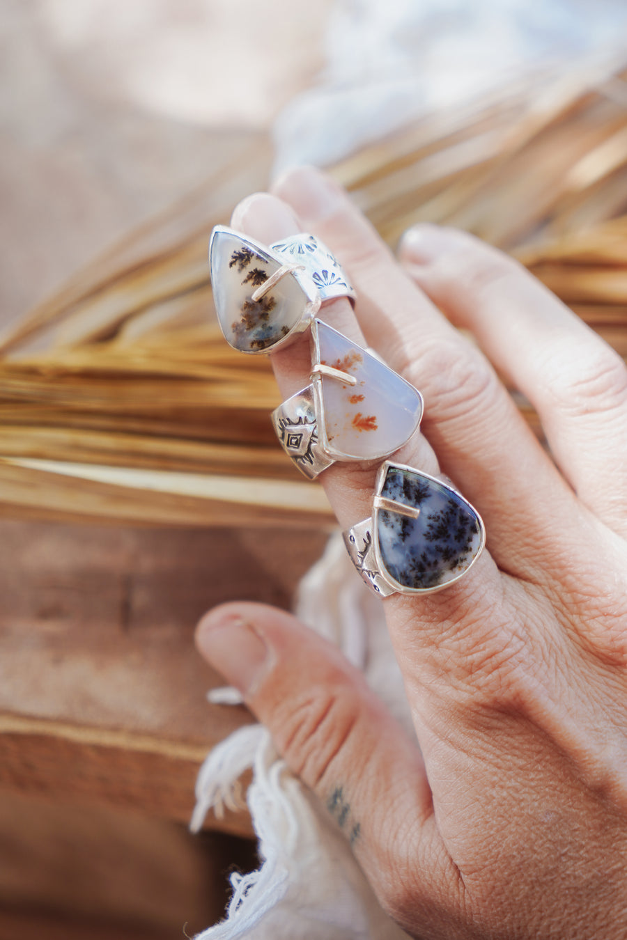 Wide Band Traveler Ring in Scenic Agate w/ 14k Gold-Fill Prong (Size 8.25)