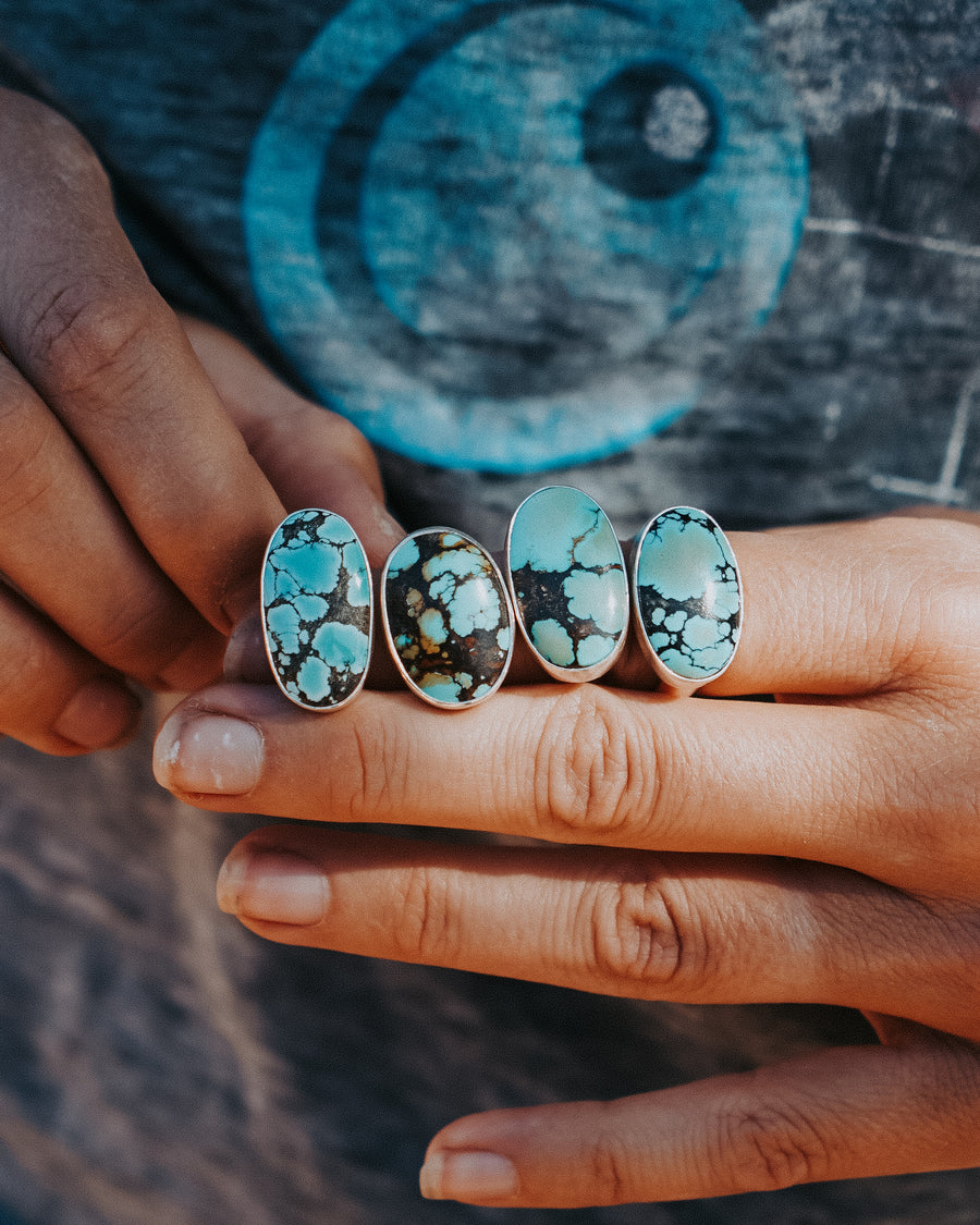 Horizontal Ring in Hubei Turquoise (Size 8)