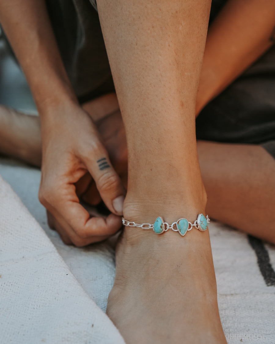 Anklet in Kingman Turquoise