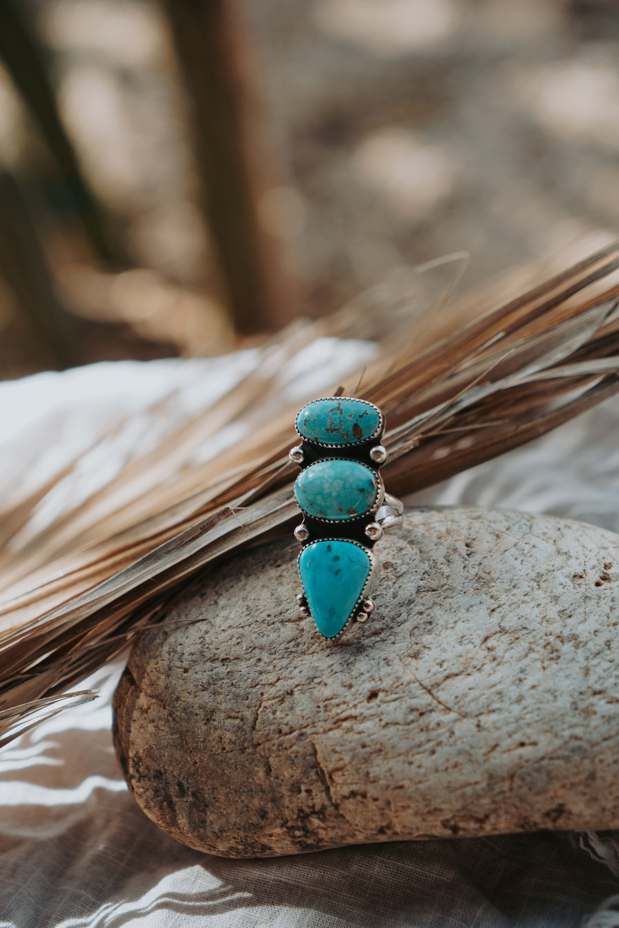 Cairn Ring in Whitewater & Sonoran Gem Turquoise (Size 6.75)