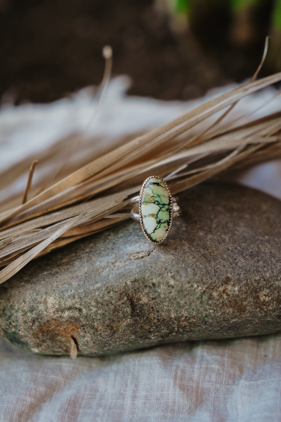 Traveler Ring in Hubei Turquoise (Size 6.5)