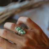 Traveler Ring in Hubei Turquoise (Size 6.5)