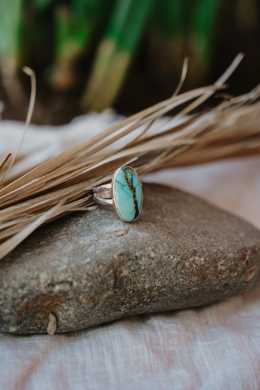 Traveler Ring in Hubei Turquoise (Size 9)