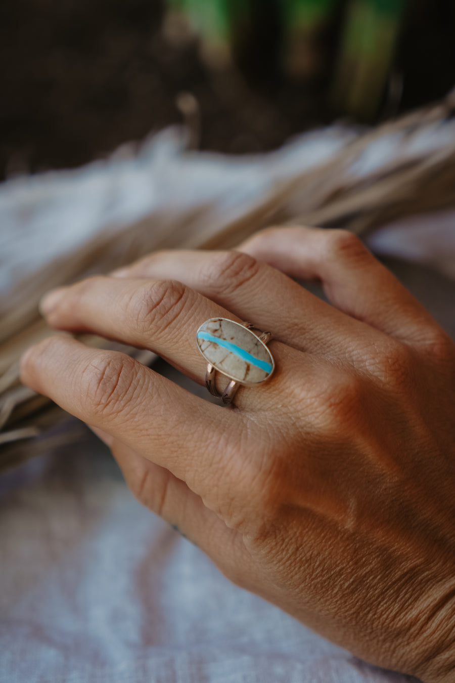 Traveler Ring in Royston Ribbon Turquoise (Size 8)