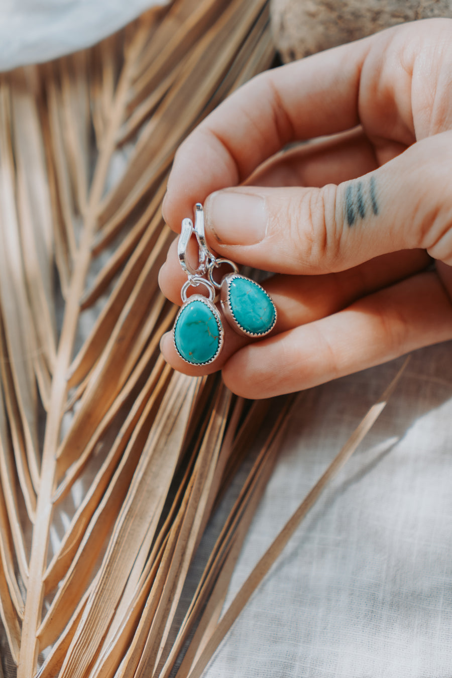 Horseshoe Drops in Royston Turquoise