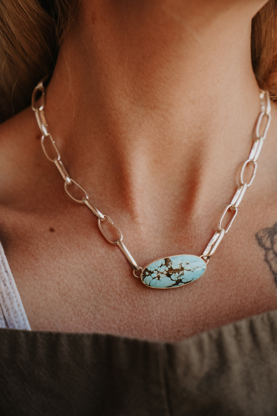 Daydreamer Choker in Hubei Turquoise