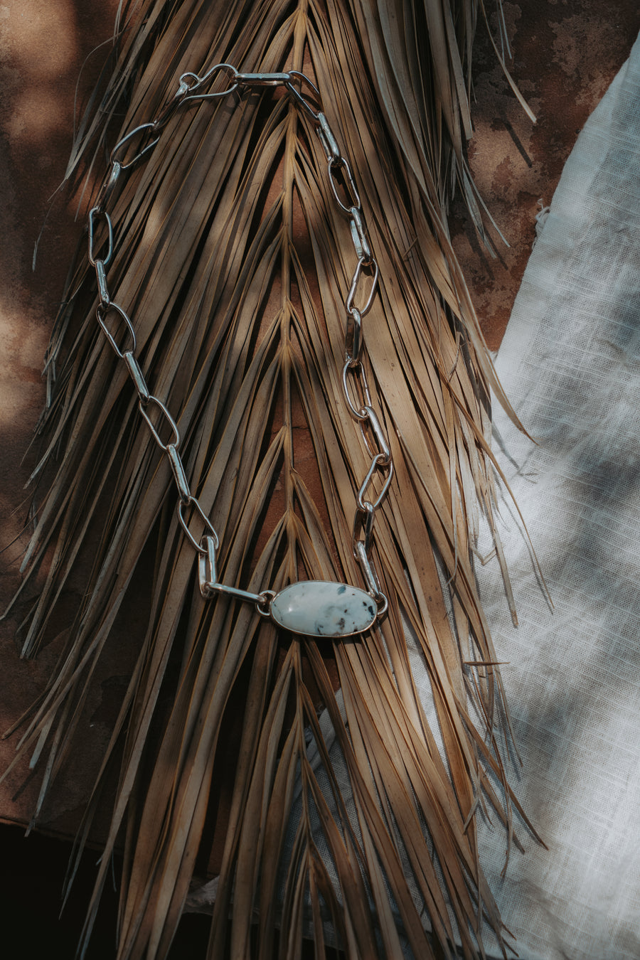 Daydreamer Choker in White Buffalo