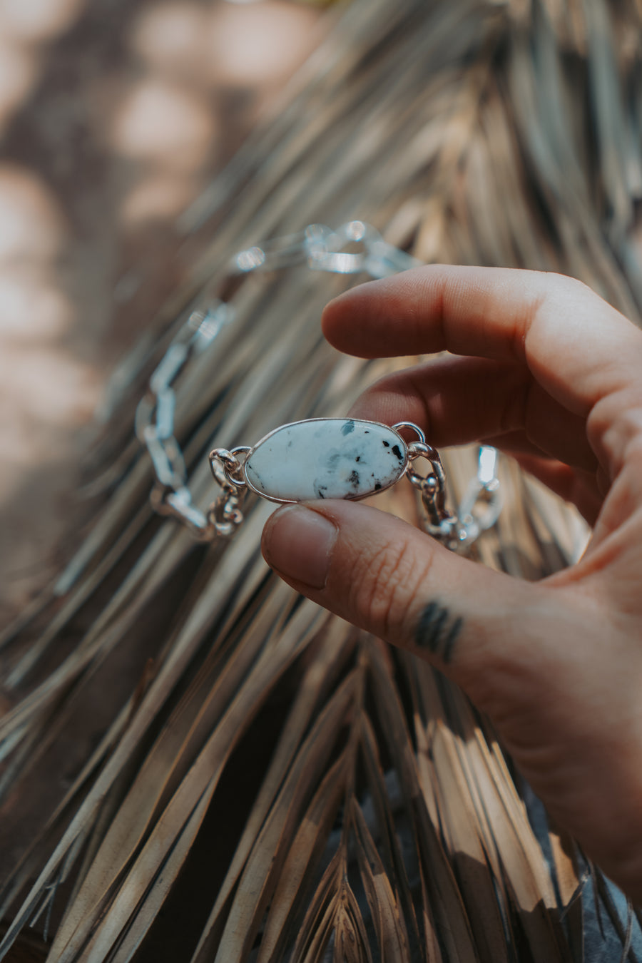 Daydreamer Choker in White Buffalo