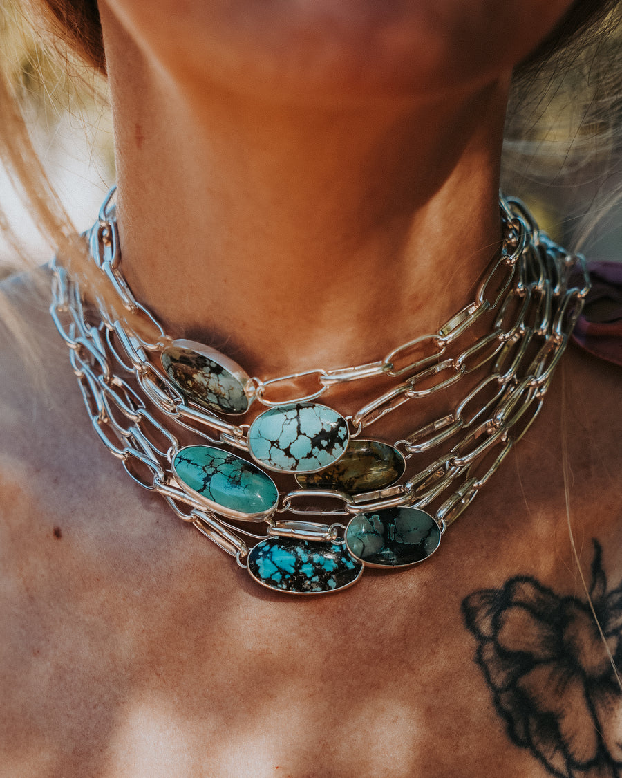 Daydreamer Choker in Hubei Turquoise