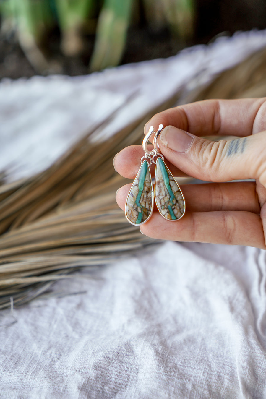 Horseshoe Drops in Royston Ribbon Turquoise