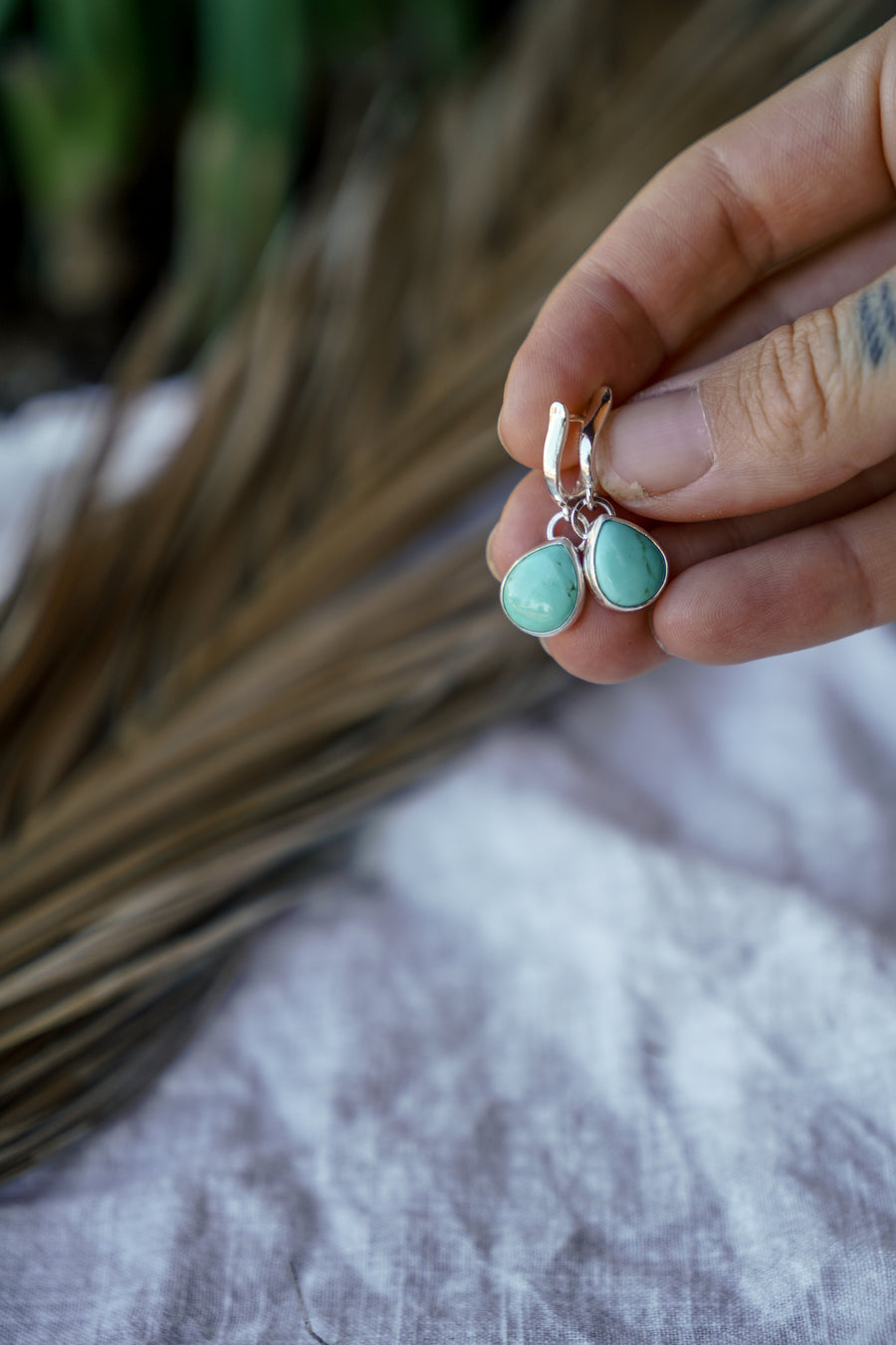 Horseshoe Drops in Campitos Turquoise