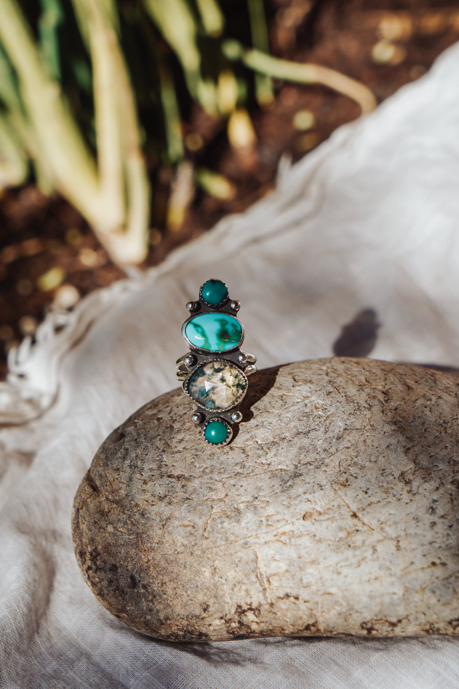 Cairn Ring in Moss Agate, Hubei & Turquoise Mountain Turquoise (Size 6.5)