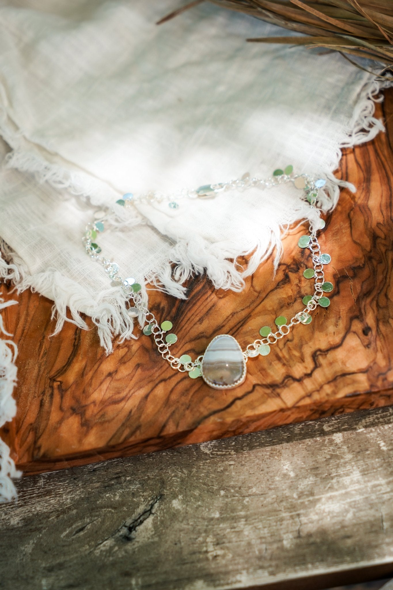 Anklet in Agate - Golden Road Crafted