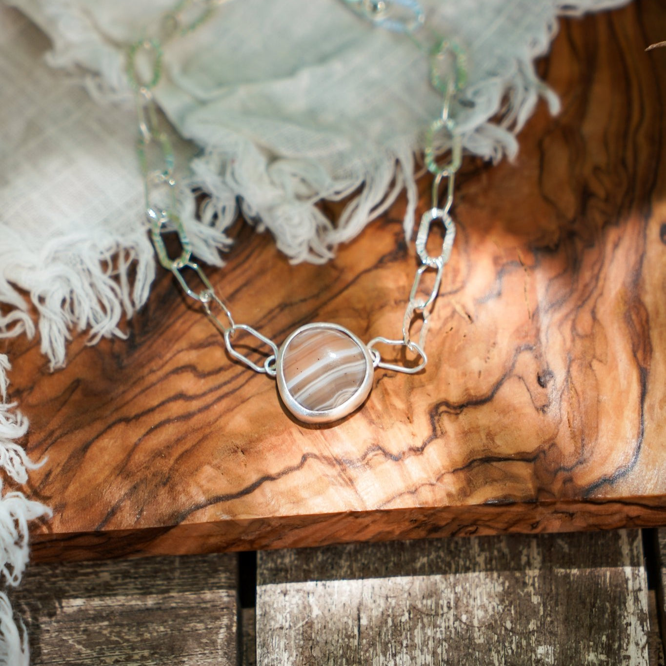 Anklet in Agate - Golden Road Crafted