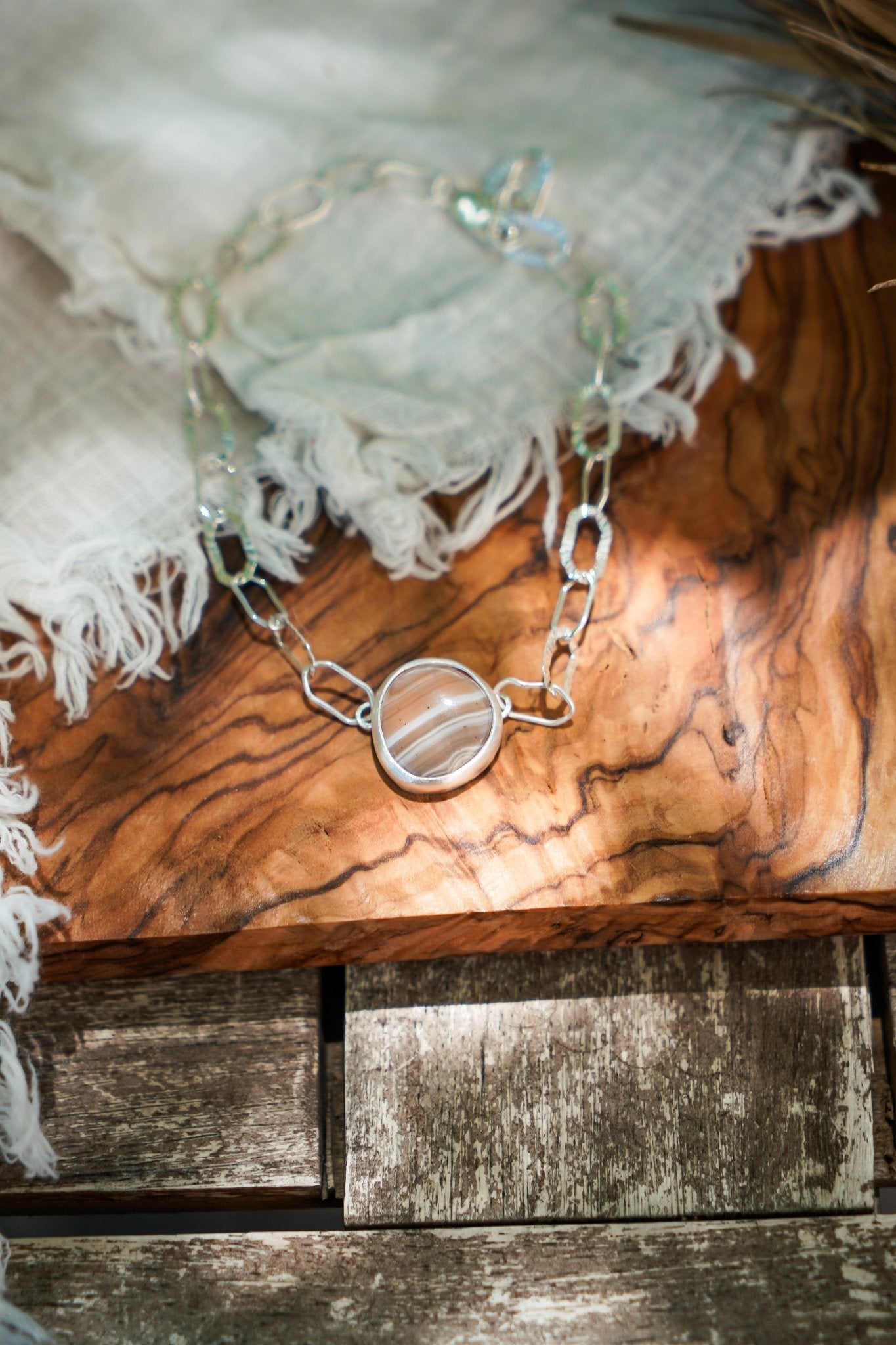 Anklet in Agate - Golden Road Crafted