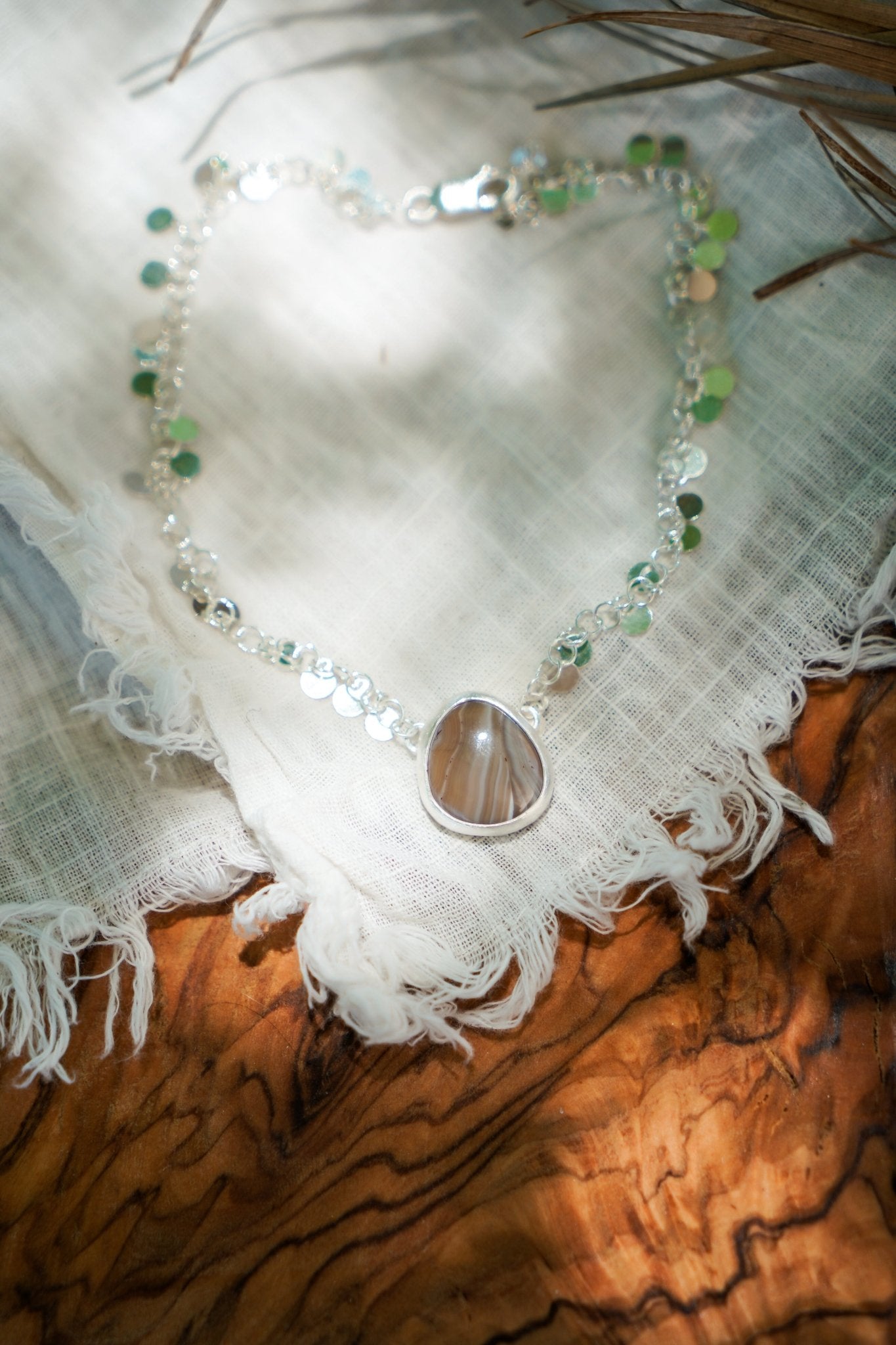 Anklet in Agate - Golden Road Crafted