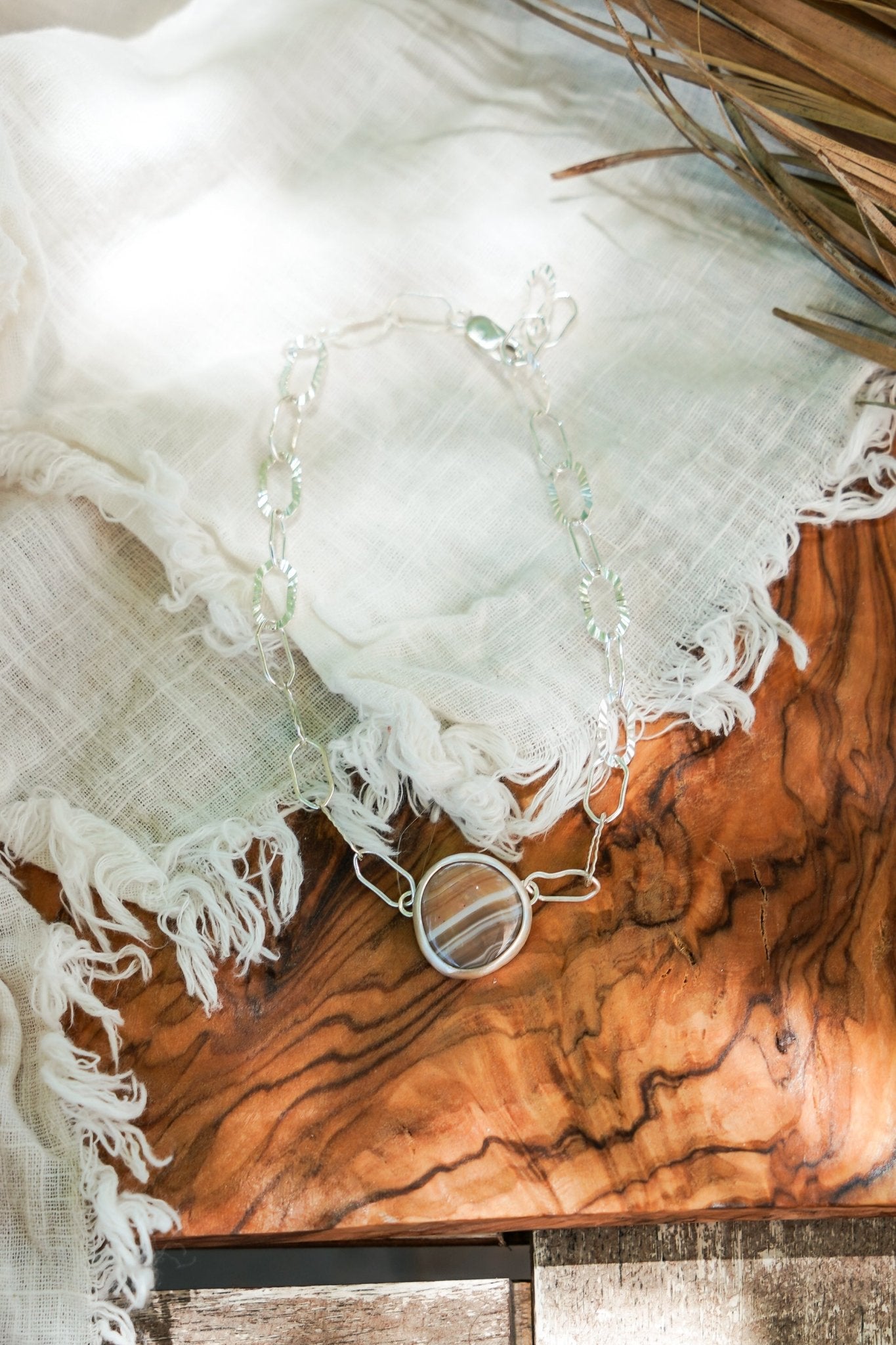 Anklet in Agate - Golden Road Crafted
