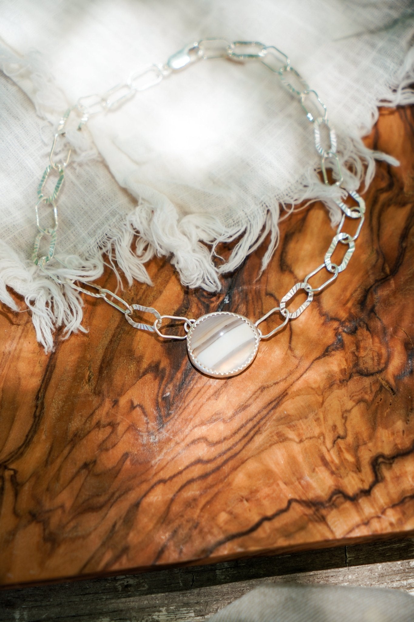 Anklet in Agate - Golden Road Crafted