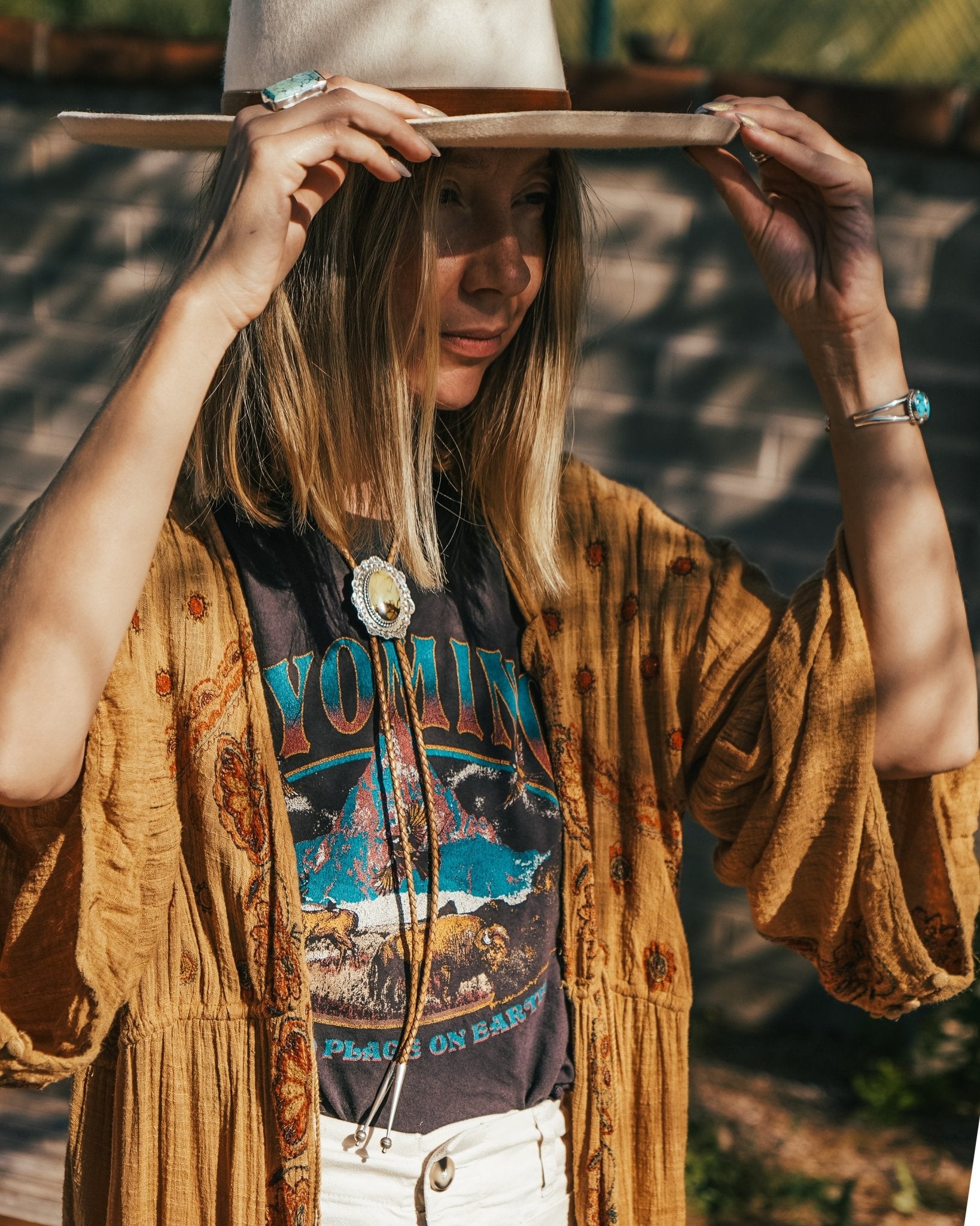 Bolo in Hubei Turquoise - Golden Road Crafted