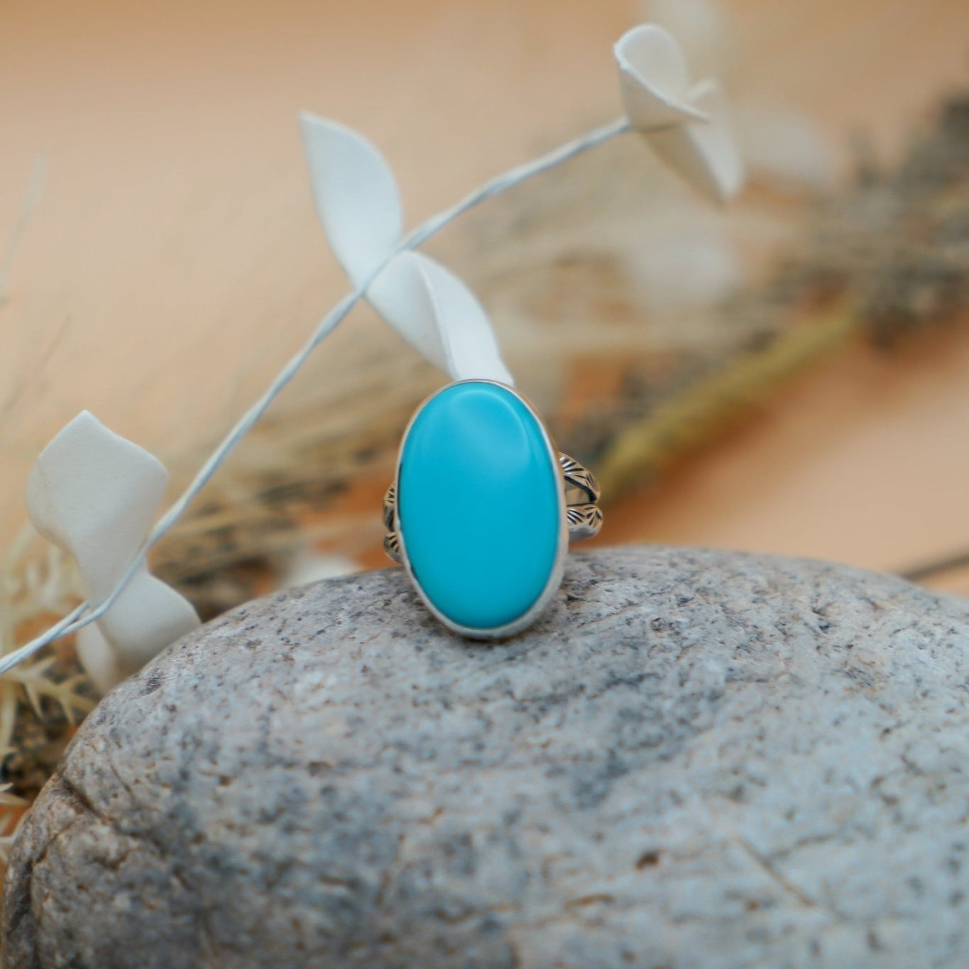 Campitos Turquoise Ring (Size 9) - Golden Road Crafted