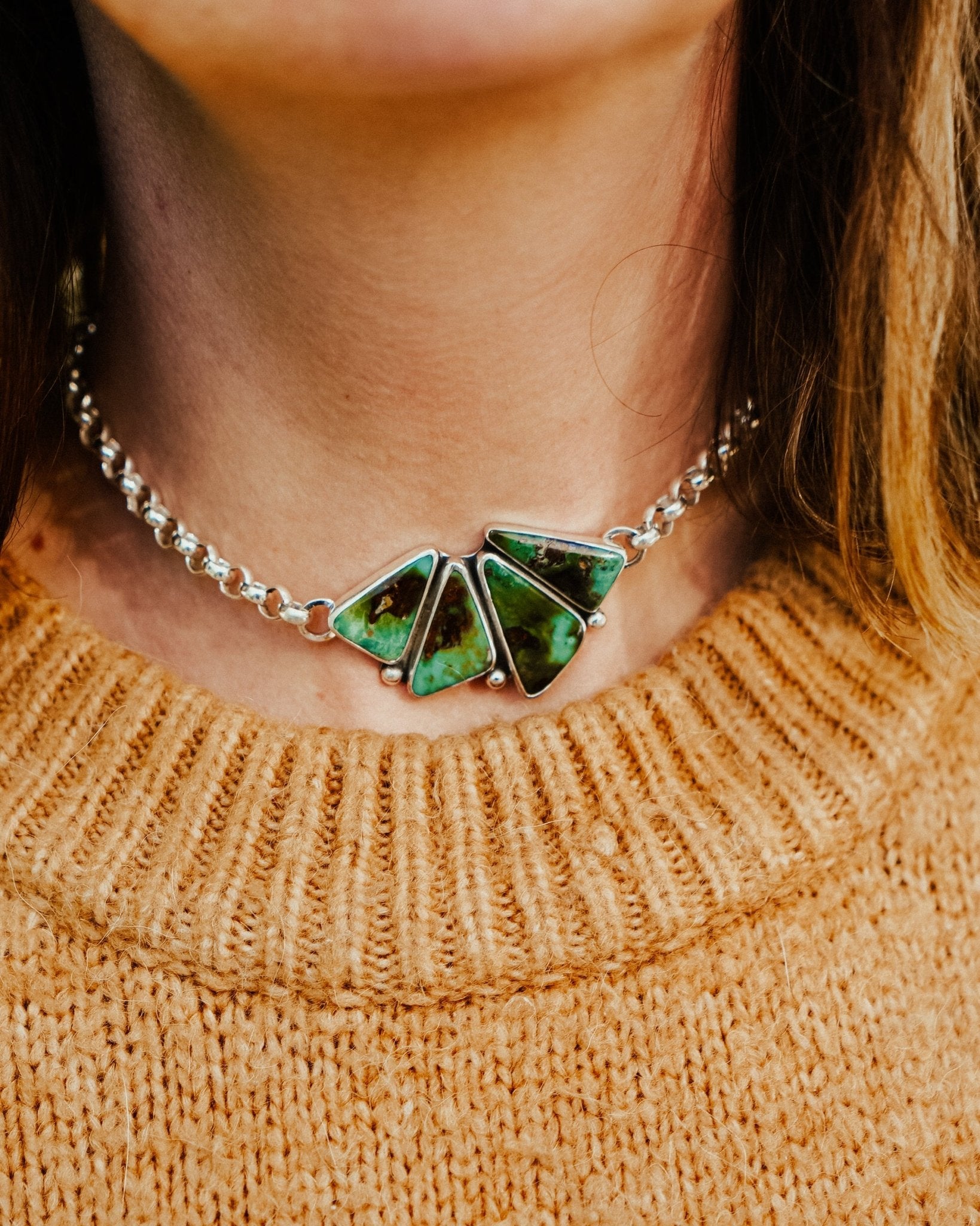 Choker in Royston Turquoise - Golden Road Crafted