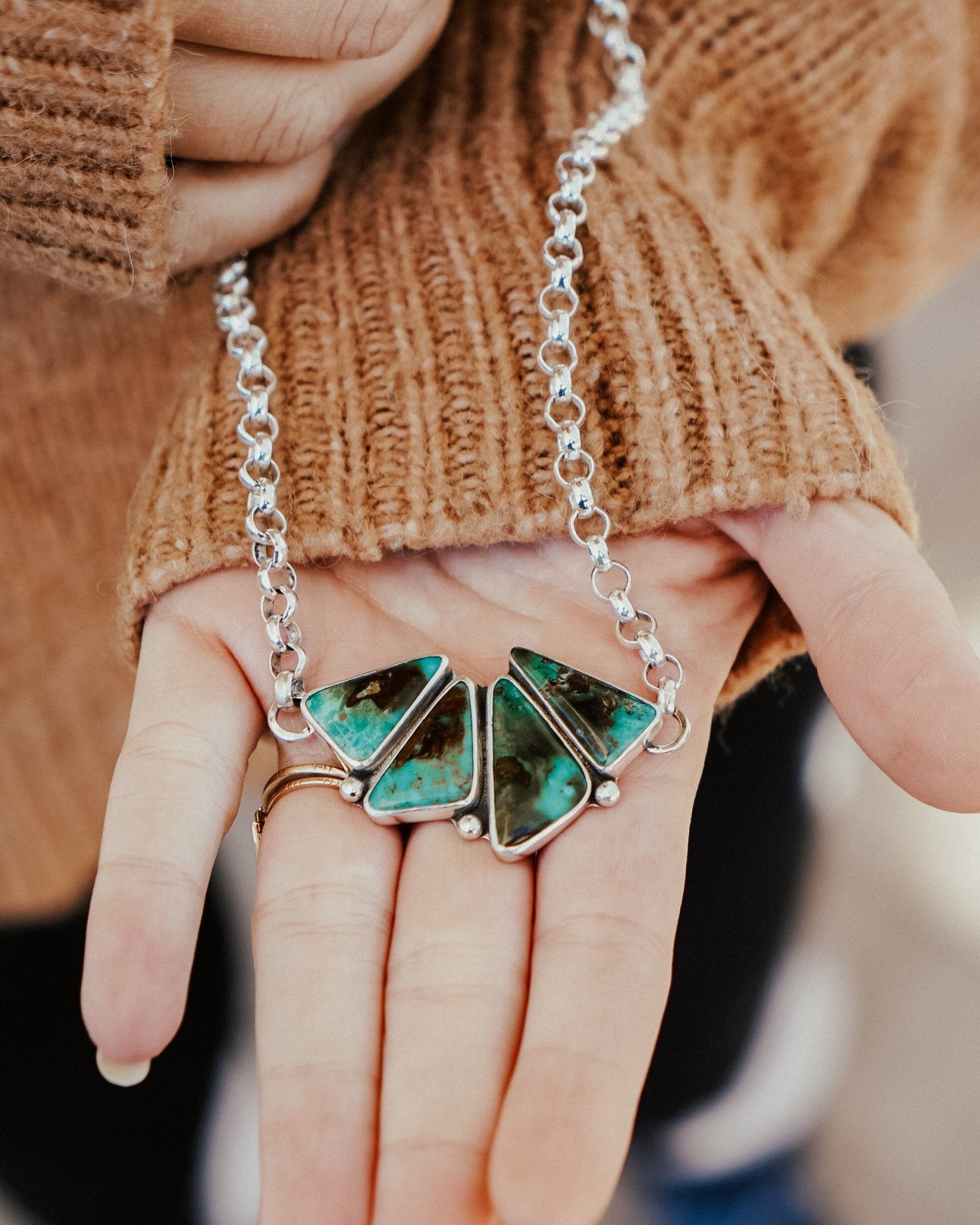 Choker in Royston Turquoise - Golden Road Crafted
