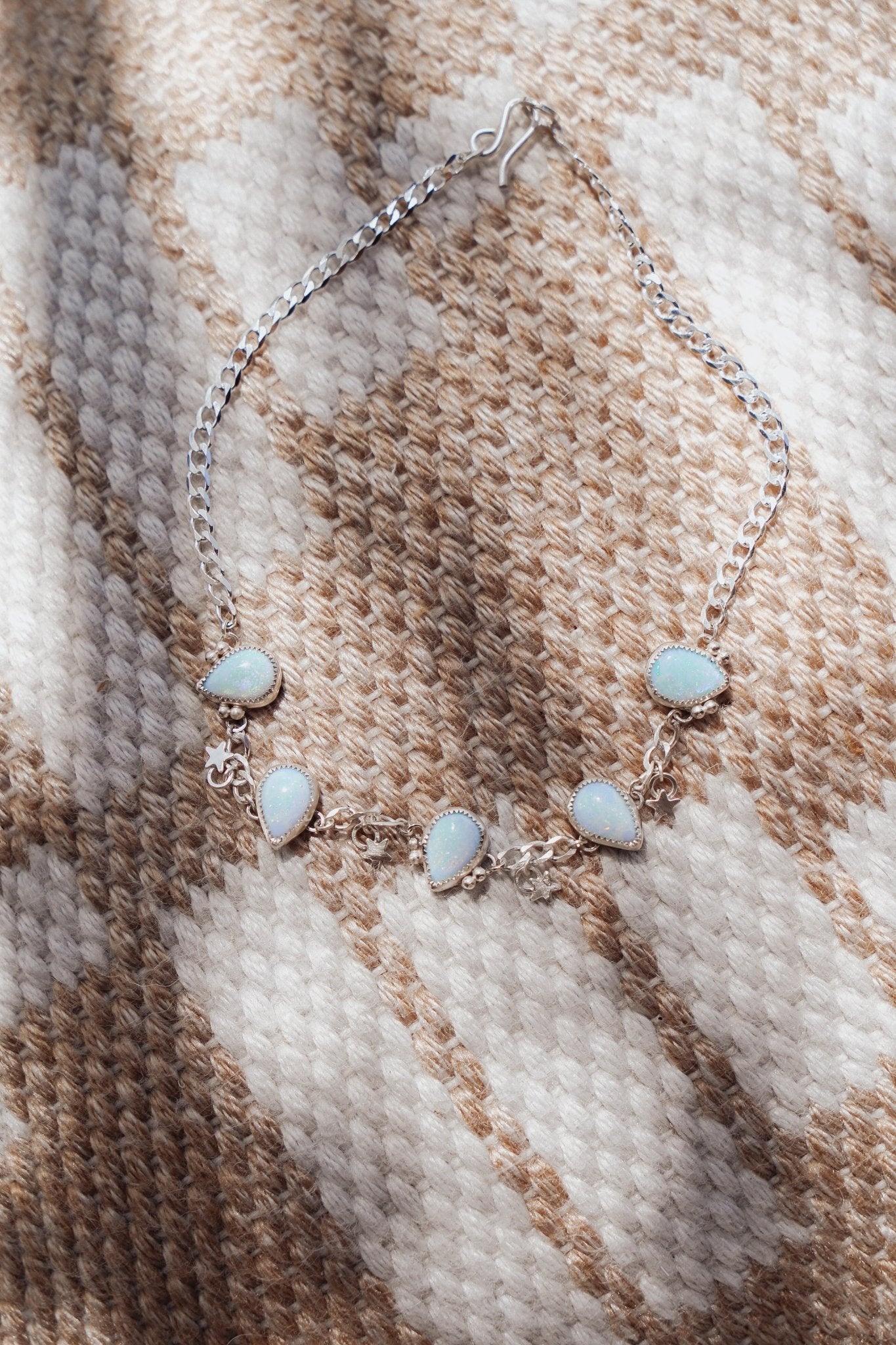 Choker in Sterling Opal - Golden Road Crafted