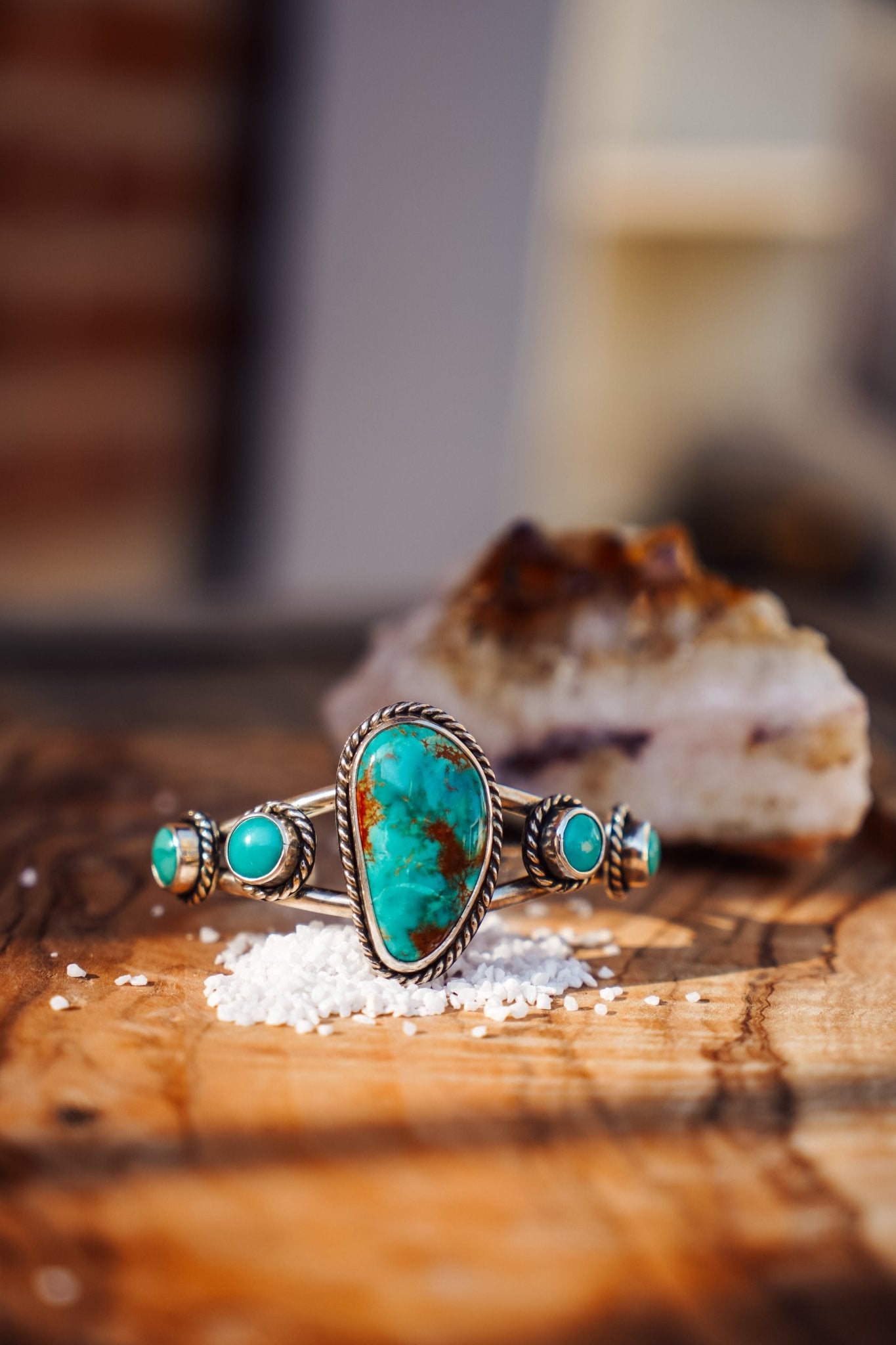 Cuff in Royston & Hubei Turquoise - Golden Road Crafted