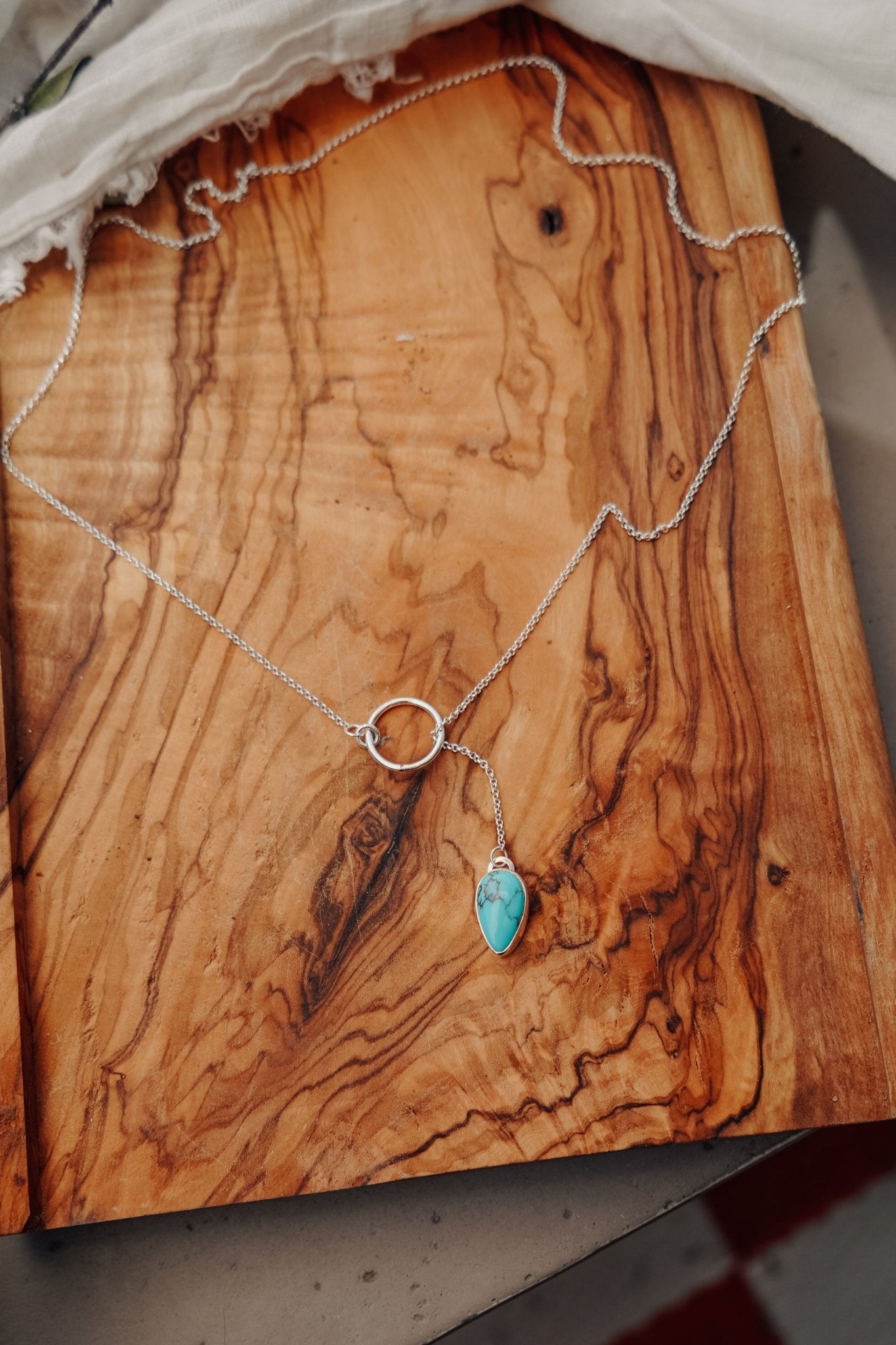 Dainty Lariat in Egyptian Turquoise - Golden Road Crafted