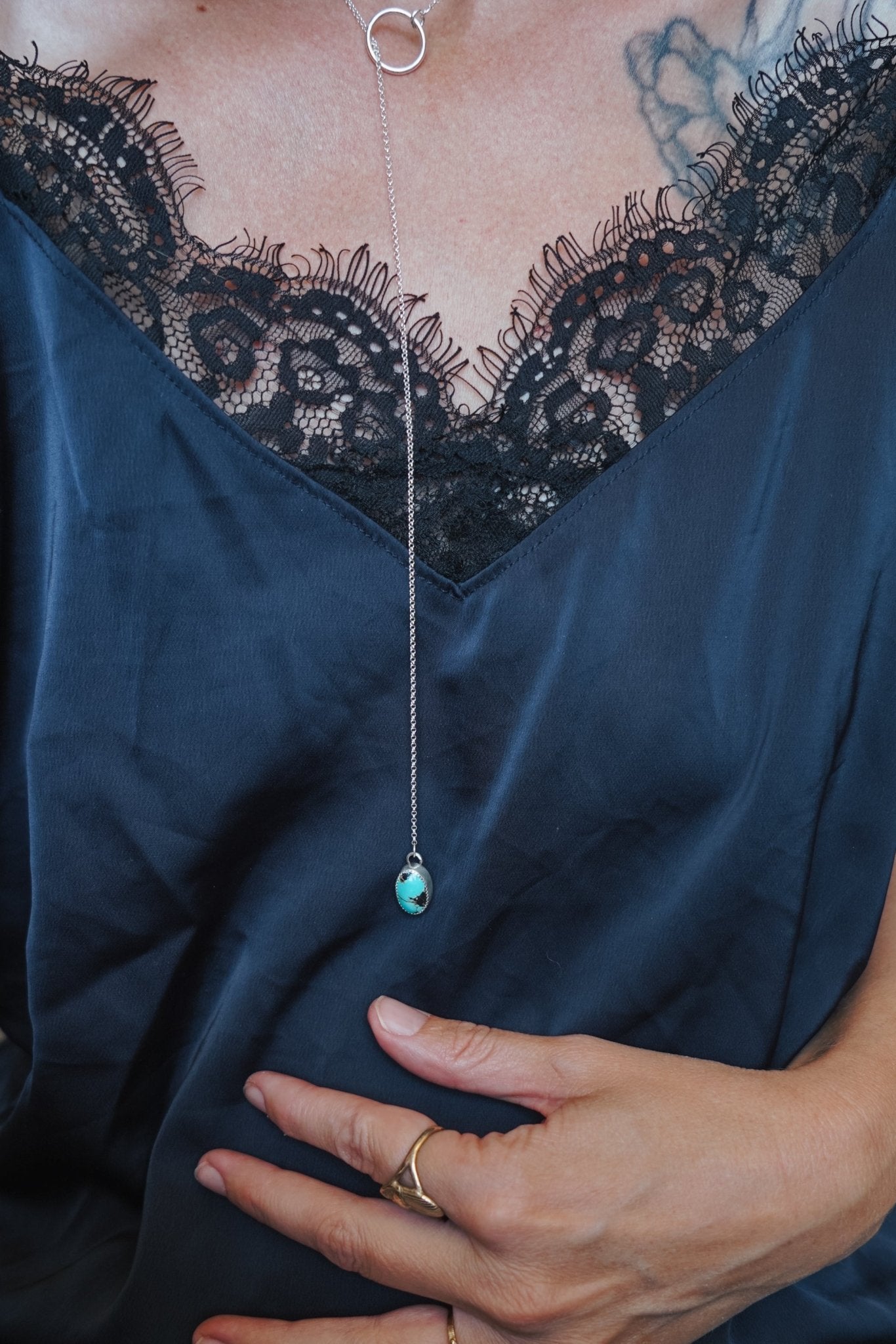 Dainty Lariat in Iron Maiden Turquoise - Golden Road Crafted