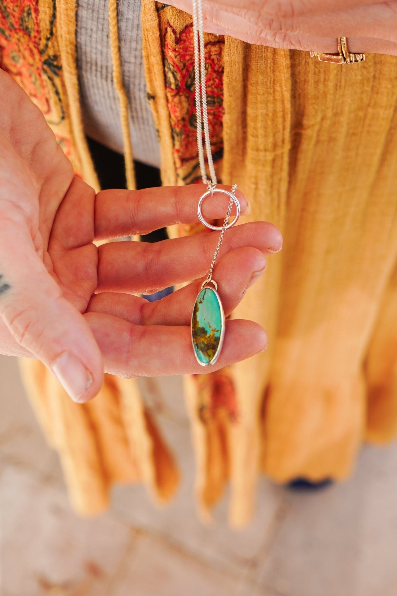 Dainty Lariat in Royston Turquoise - Golden Road Crafted