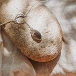 Dainty Lariat in Scenic Agate - Golden Road Crafted