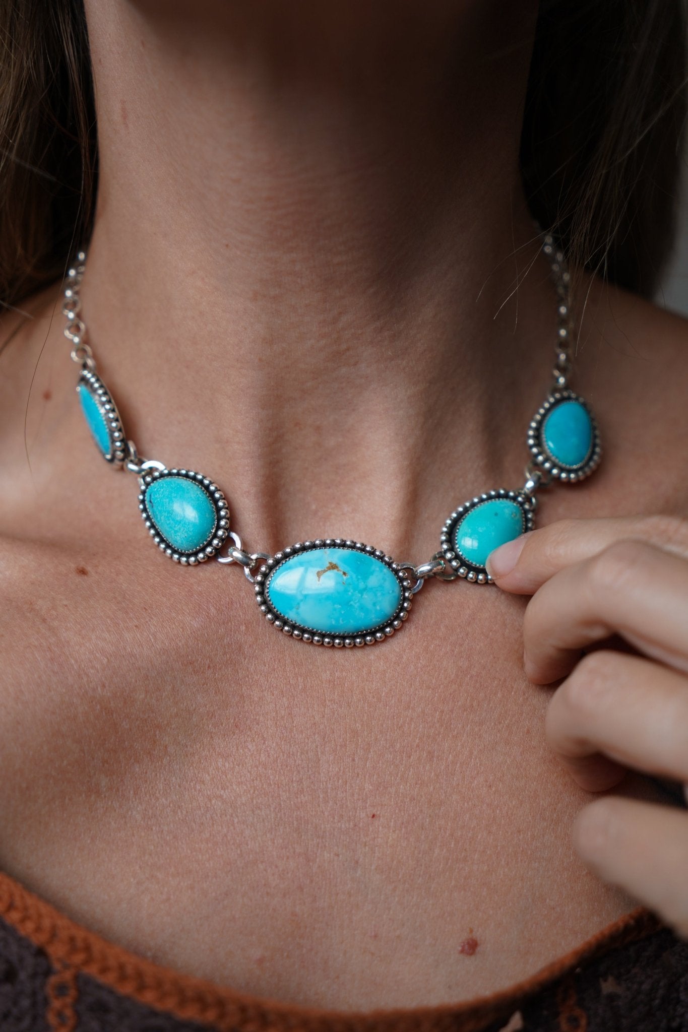 Desert Cloud Choker in Hubei Turquoise - Golden Road Crafted