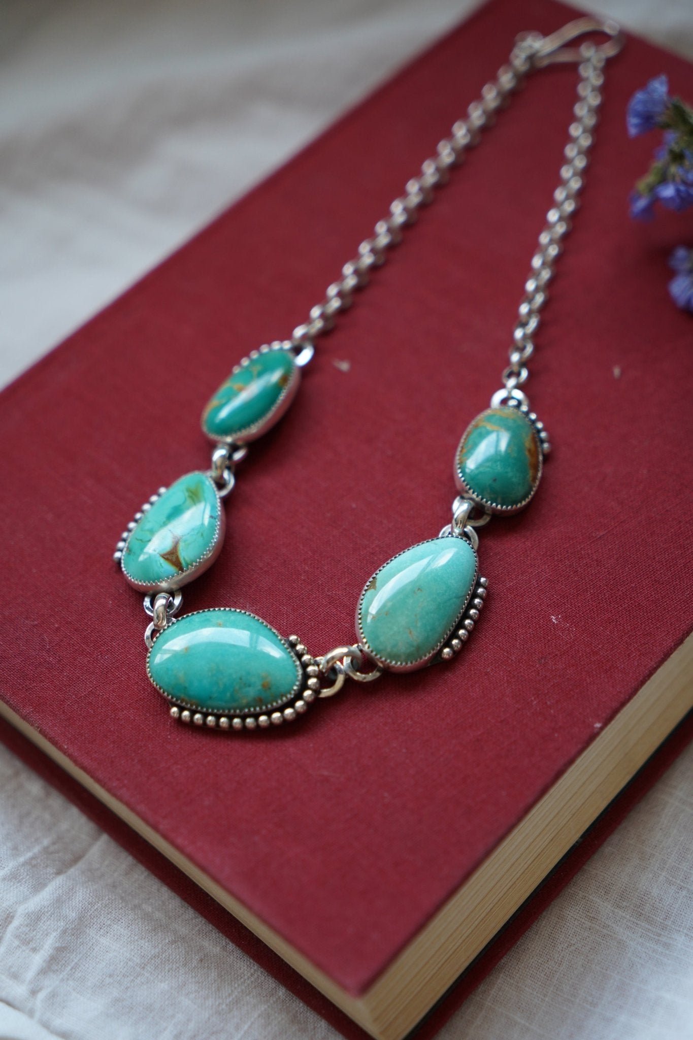 Desert Cloud Choker in Royston Turquoise - Golden Road Crafted