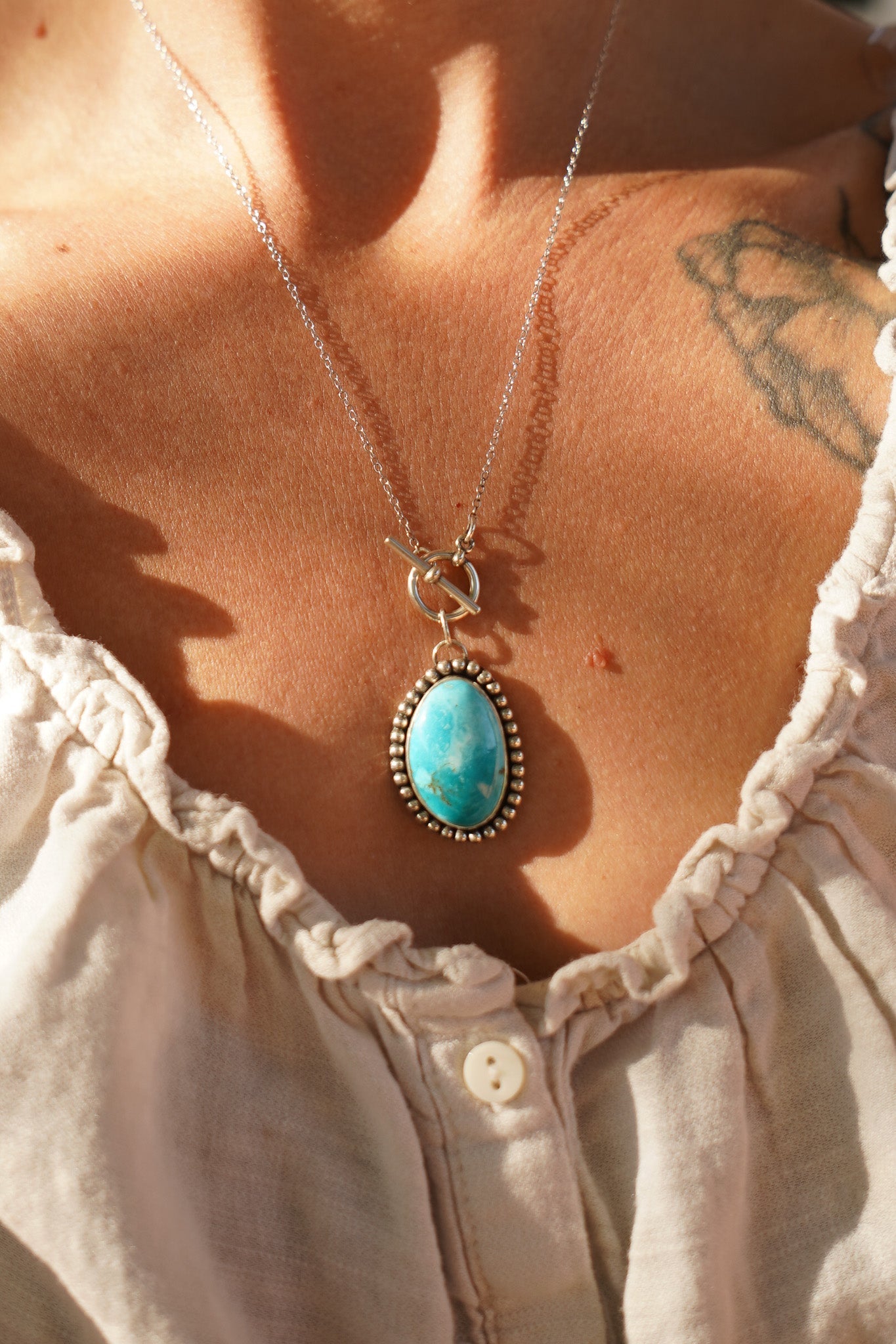 Desert Cloud Toggle Necklace in Hubei Turquoise - Golden Road Crafted