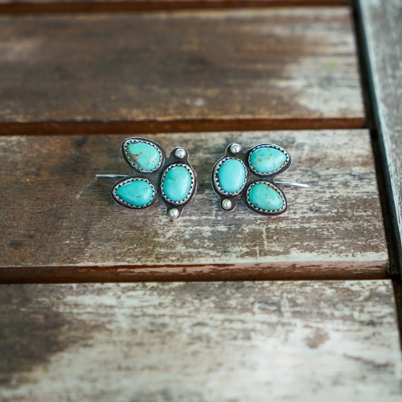 Ear Crawlers in Hubei Turquoise - Golden Road Crafted
