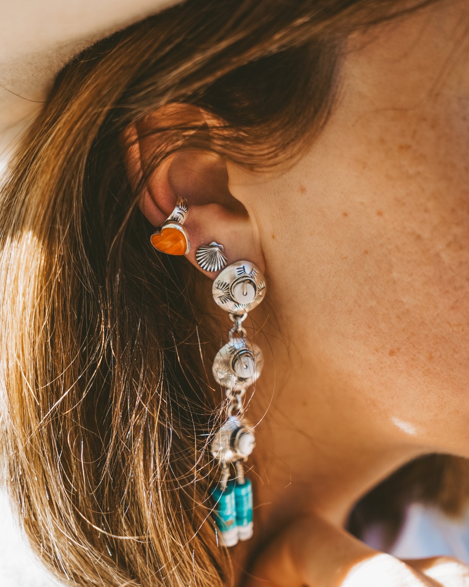 Ear Cuff in Spiny Oyster - Golden Road Crafted