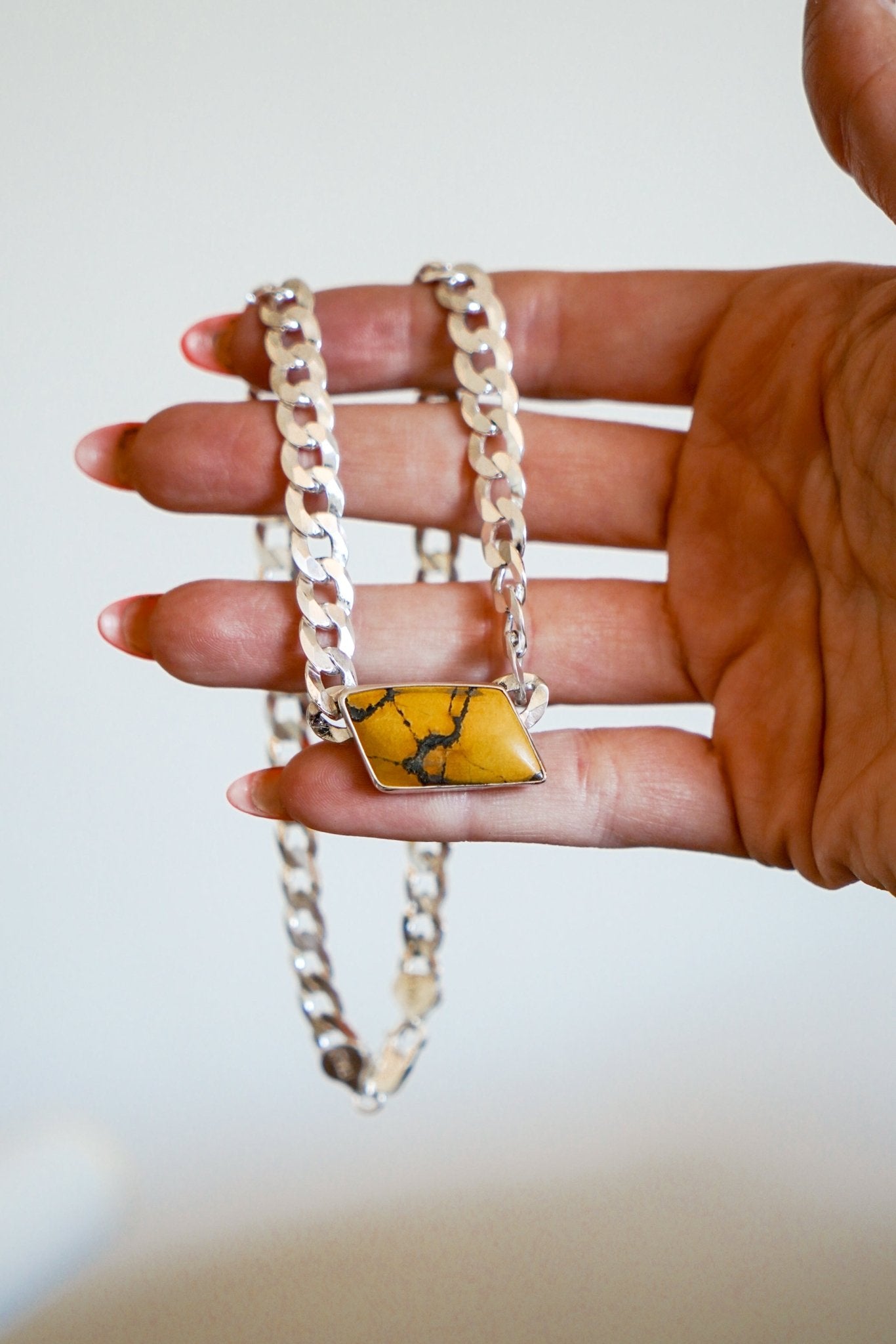 Giraffe Turquoise Choker - Golden Road Crafted