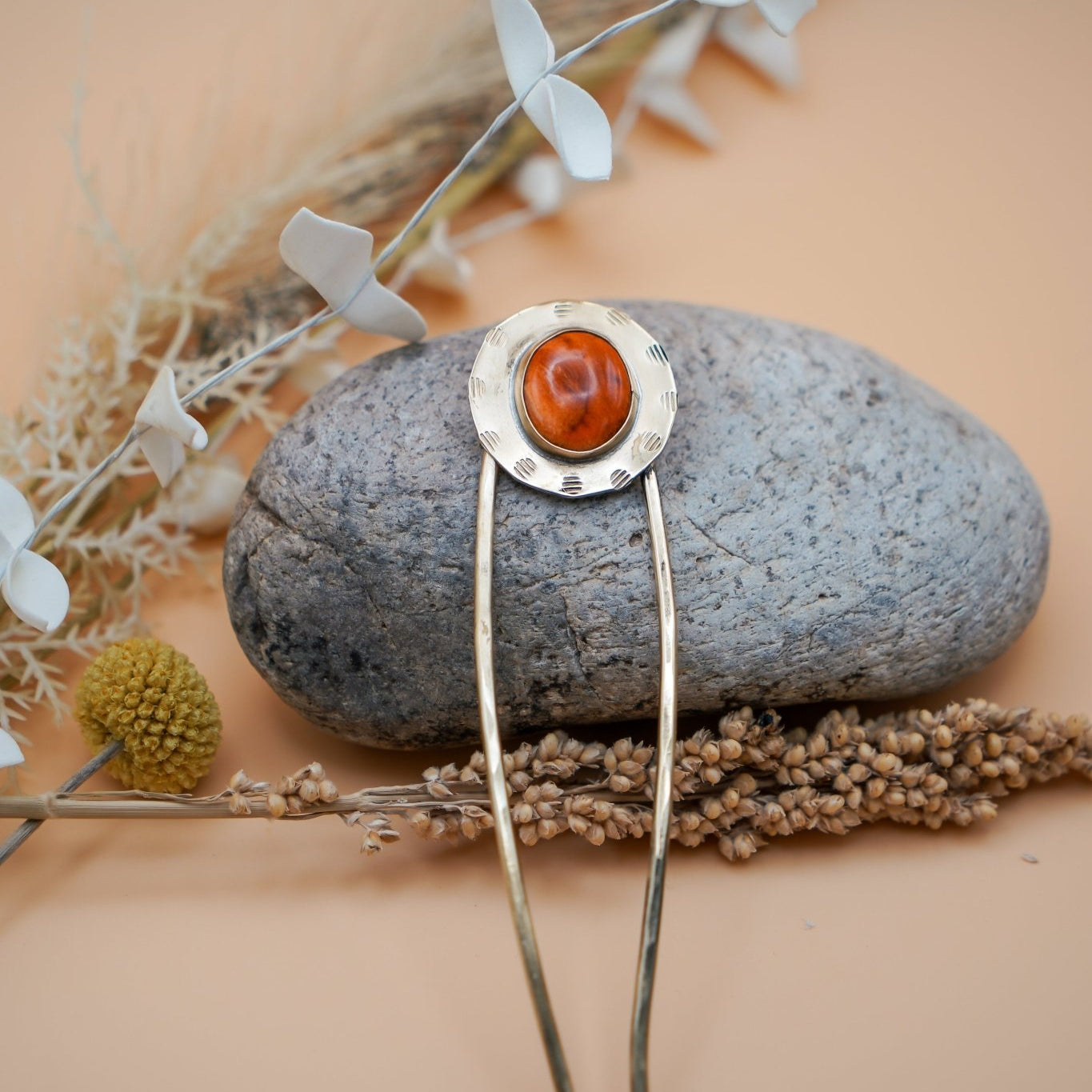 Hair Fork in Spiny Oyster - Golden Road Crafted