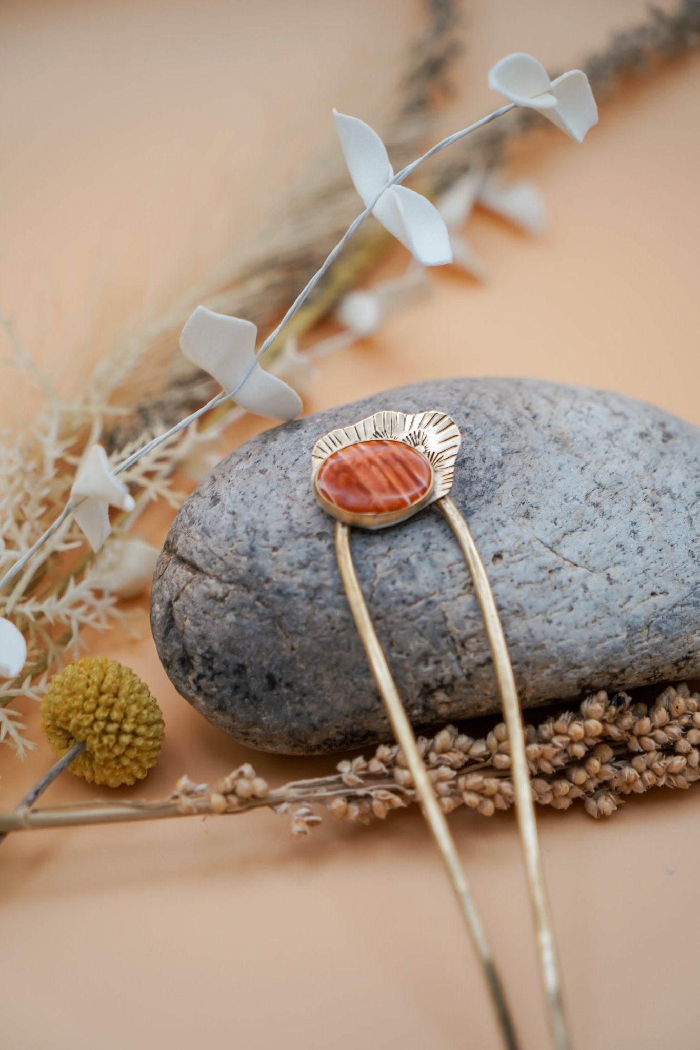 Hair Fork in Spiny Oyster - Golden Road Crafted