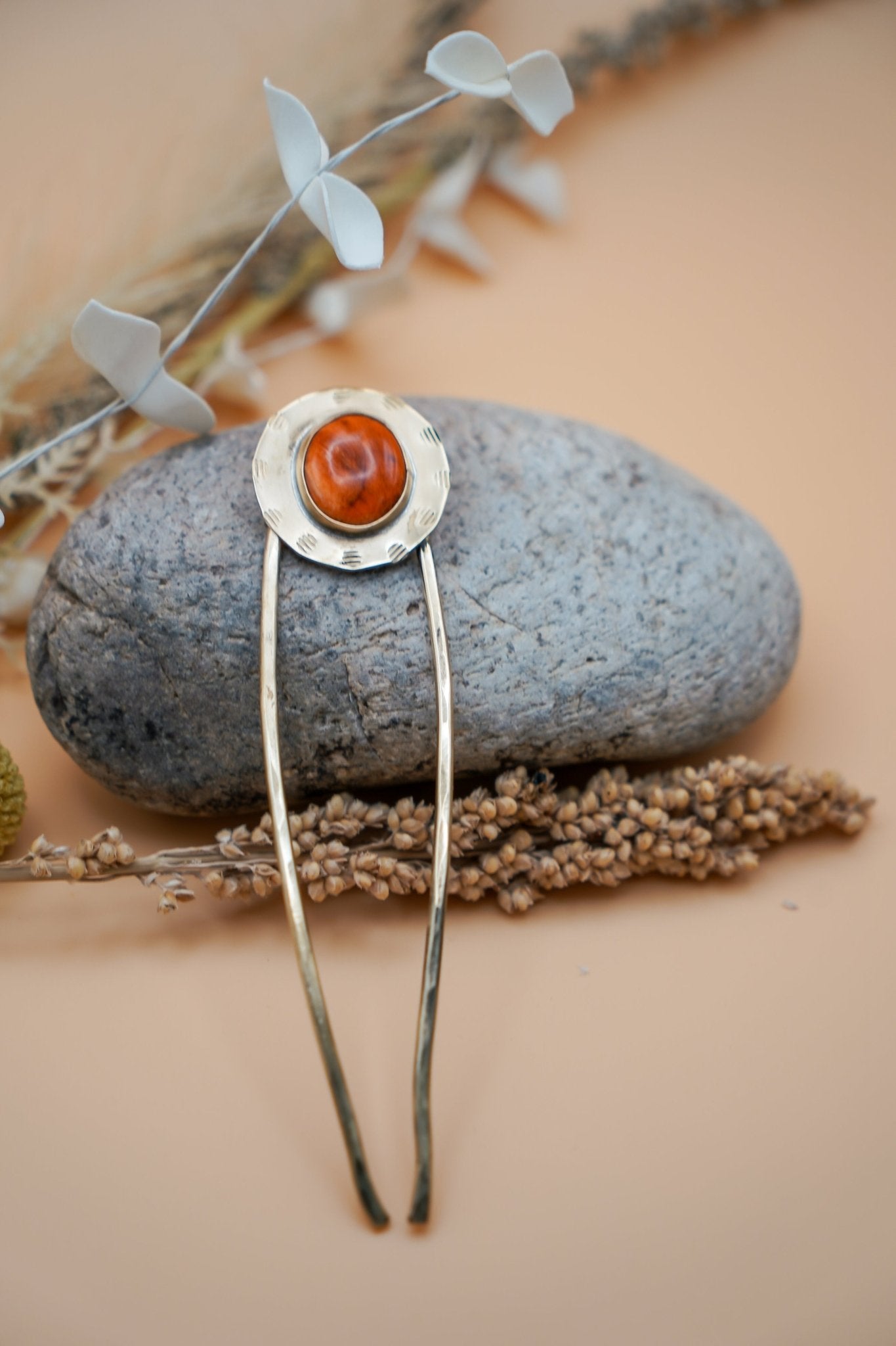 Hair Fork in Spiny Oyster - Golden Road Crafted