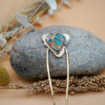Hair Fork in Spiny Oyster with Kingman Turquoise - Golden Road Crafted