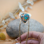 Hair Fork in Spiny Oyster with Kingman Turquoise - Golden Road Crafted