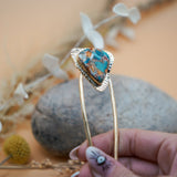 Hair Fork in Spiny Oyster with Kingman Turquoise - Golden Road Crafted