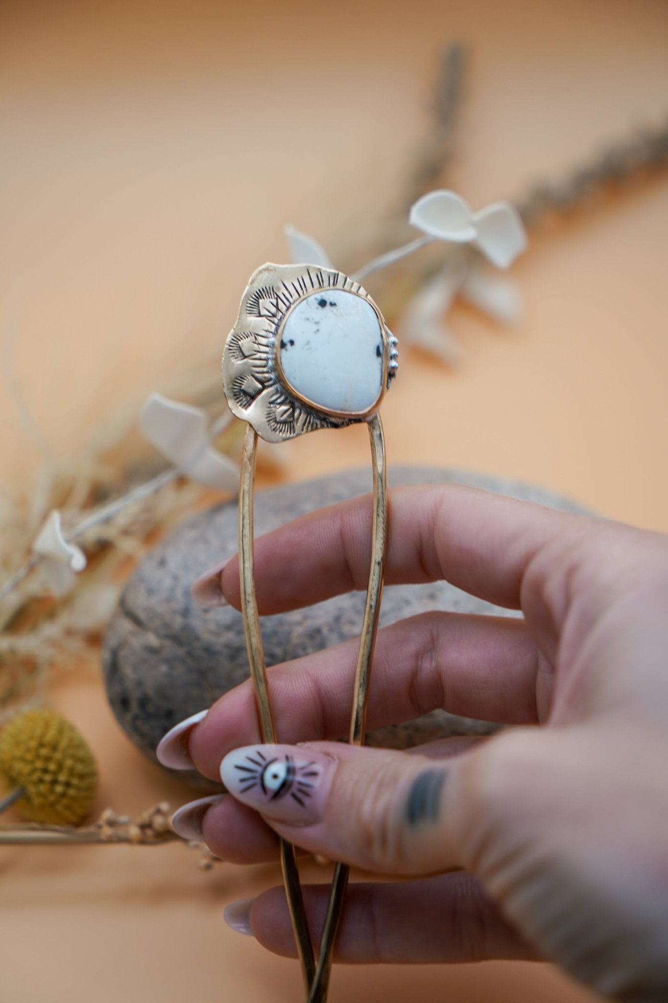 Hair Fork in White Bufflo - Golden Road Crafted